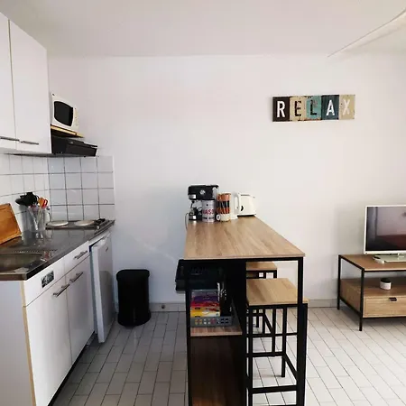 Apartment Avec Piscine A 500m De La Au Grau-du-roi - Fr-1-307-268