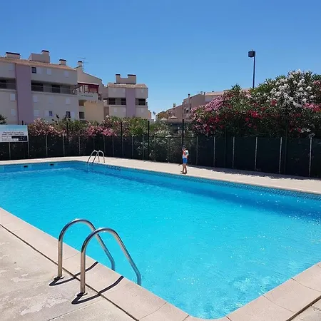 Avec Piscine A 500m De La Au Grau-du-roi - Fr-1-307-268 Apartment Cabrerolles